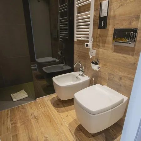 Отель Rascard 3*
