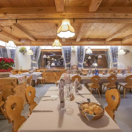 Rascard Hotel