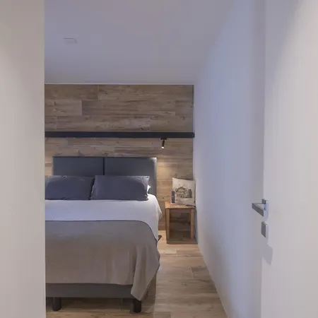 Rascard Hotell 3*